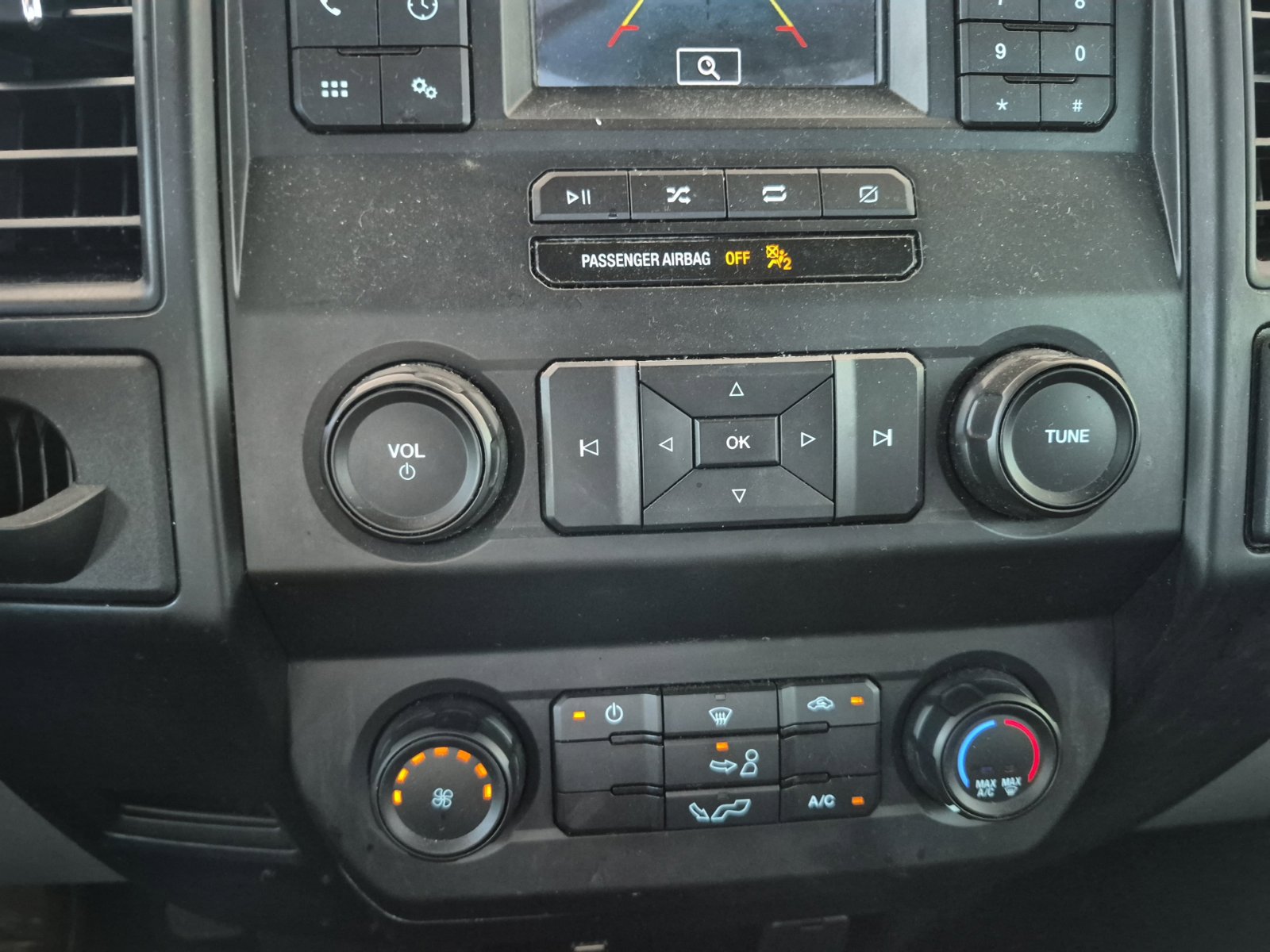 Used 2020 Ford F150 XL w/ Equipment Group 101A Mid RWD image 15