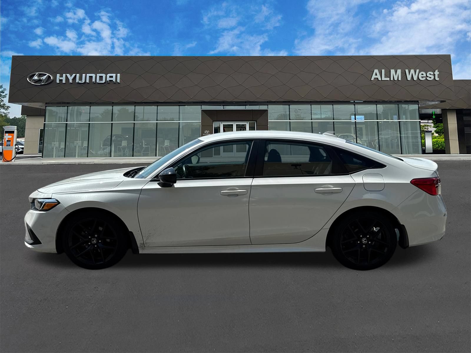 Used 2024 Honda Civic Sport image 8