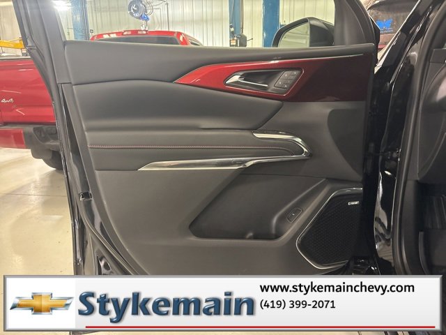 New 2026 Chevrolet Traverse RS w/ LPO, Floor Liner Package image 14