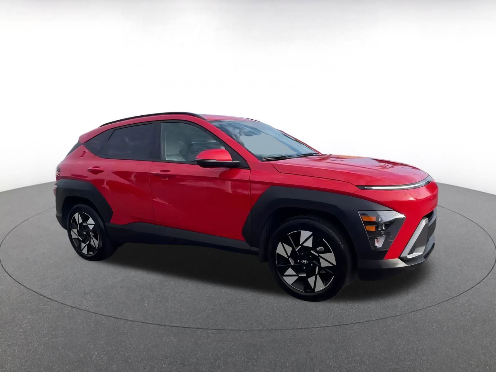 Used 2025 Hyundai Kona SEL image 2