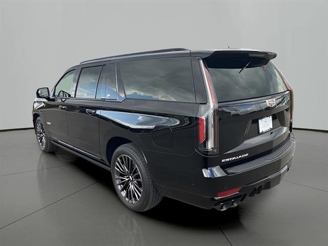 Certified 2024 Cadillac Escalade ESV V w/ Heavy-Duty Trailer Package image 2