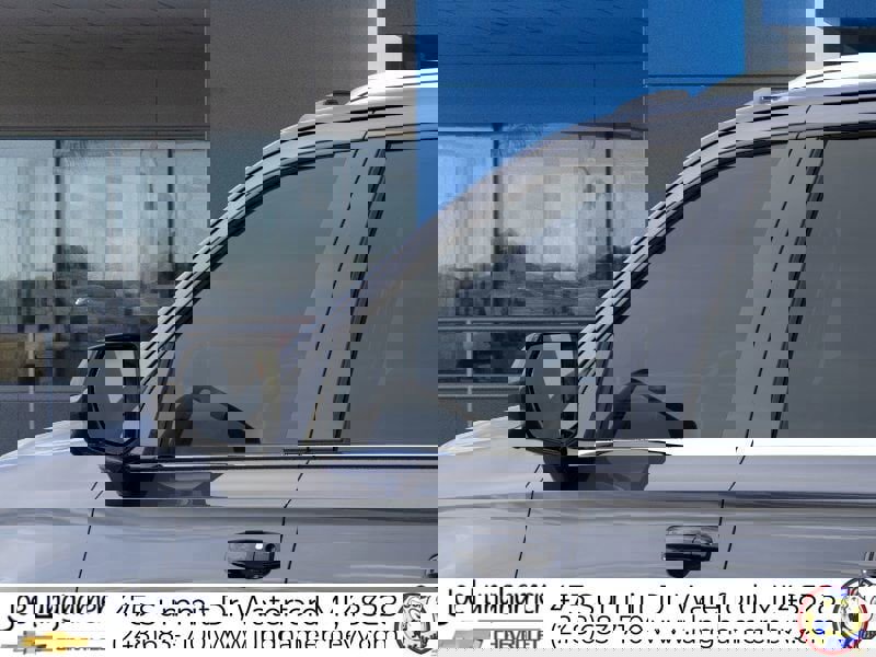 New 2026 Chevrolet Suburban LT w/ Comfort Package image 13