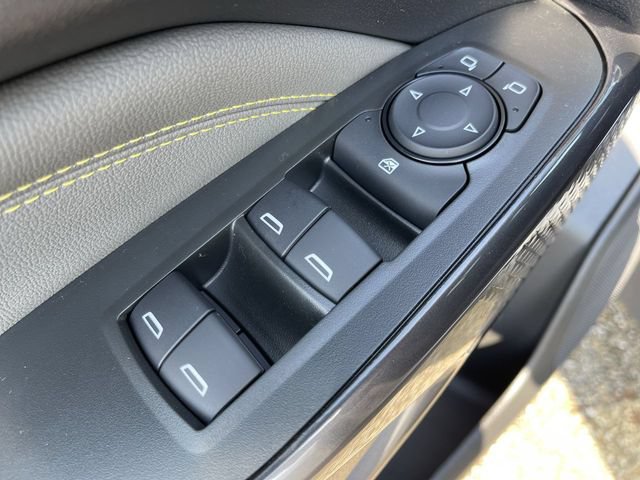 New 2026 Chevrolet Trax ACTIV w/ Sunroof Package FWD image 13