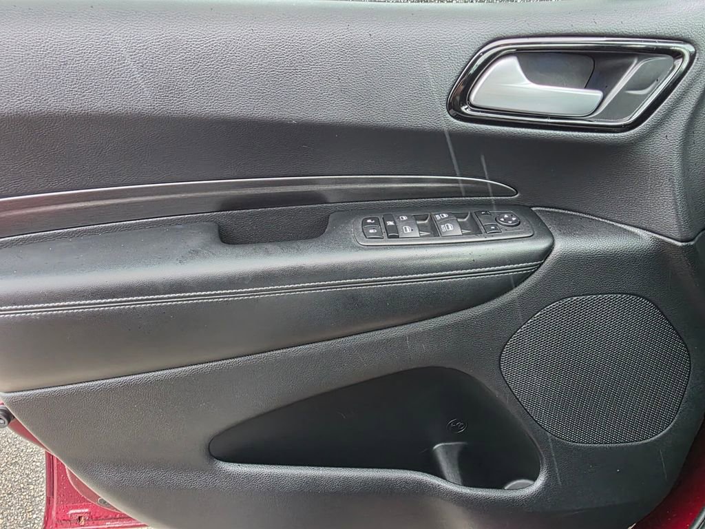 Used 2023 Dodge Durango SXT image 25