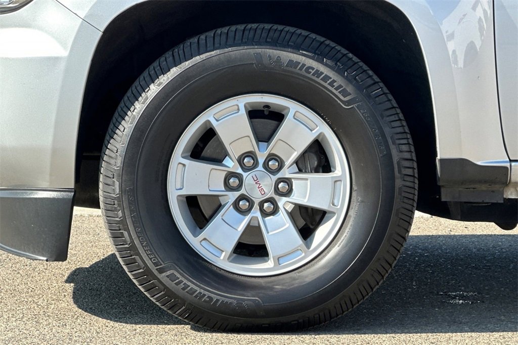 Used 2017 GMC Canyon 2WD Crew Cab w/ Convenience Package image 27