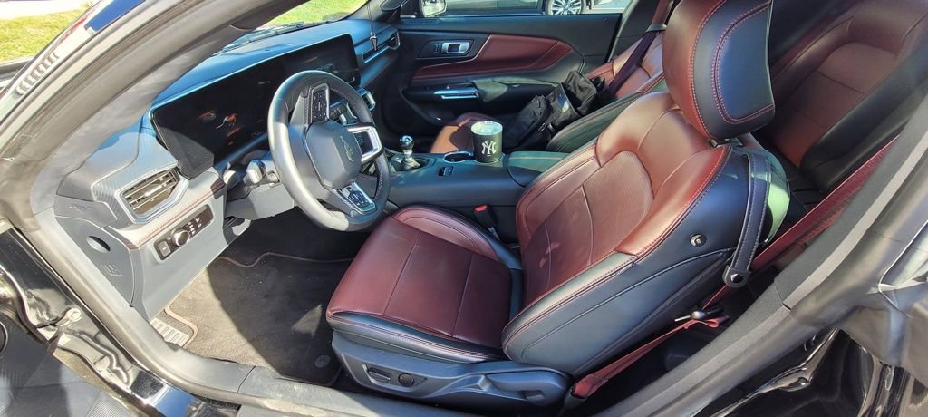 Used 2024 Ford Mustang GT Premium RWD image 5