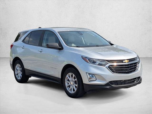 Used 2021 Chevrolet Equinox LS w/ LS Convenience Package FWD image 3