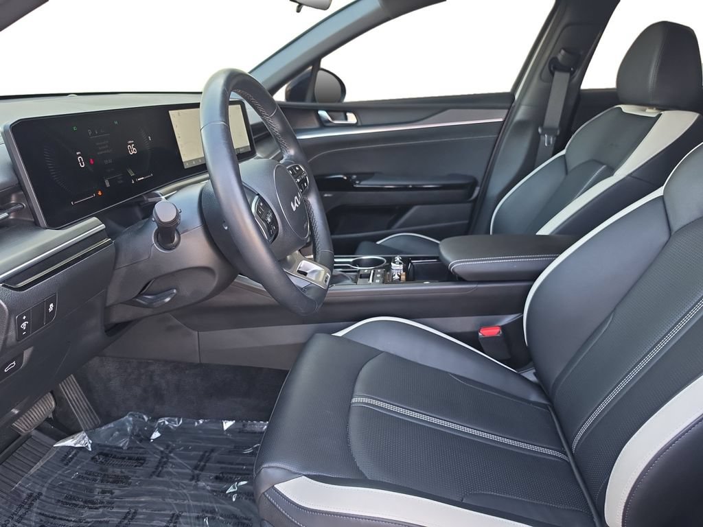 Used 2026 Kia K5 GT-Line w/ GT-Line Premium Package FWD image 10