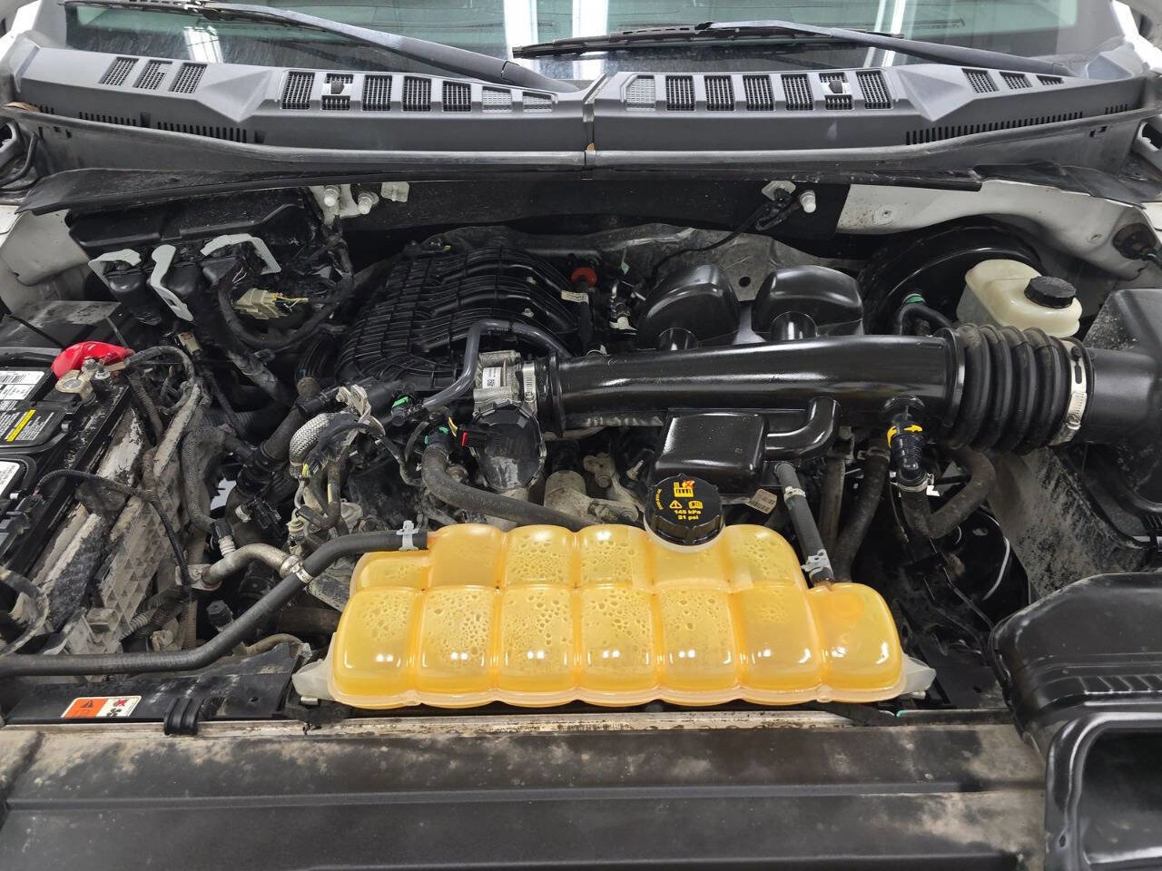 Used 2018 Ford F150 XL w/ Equipment Group 101A Mid image 6