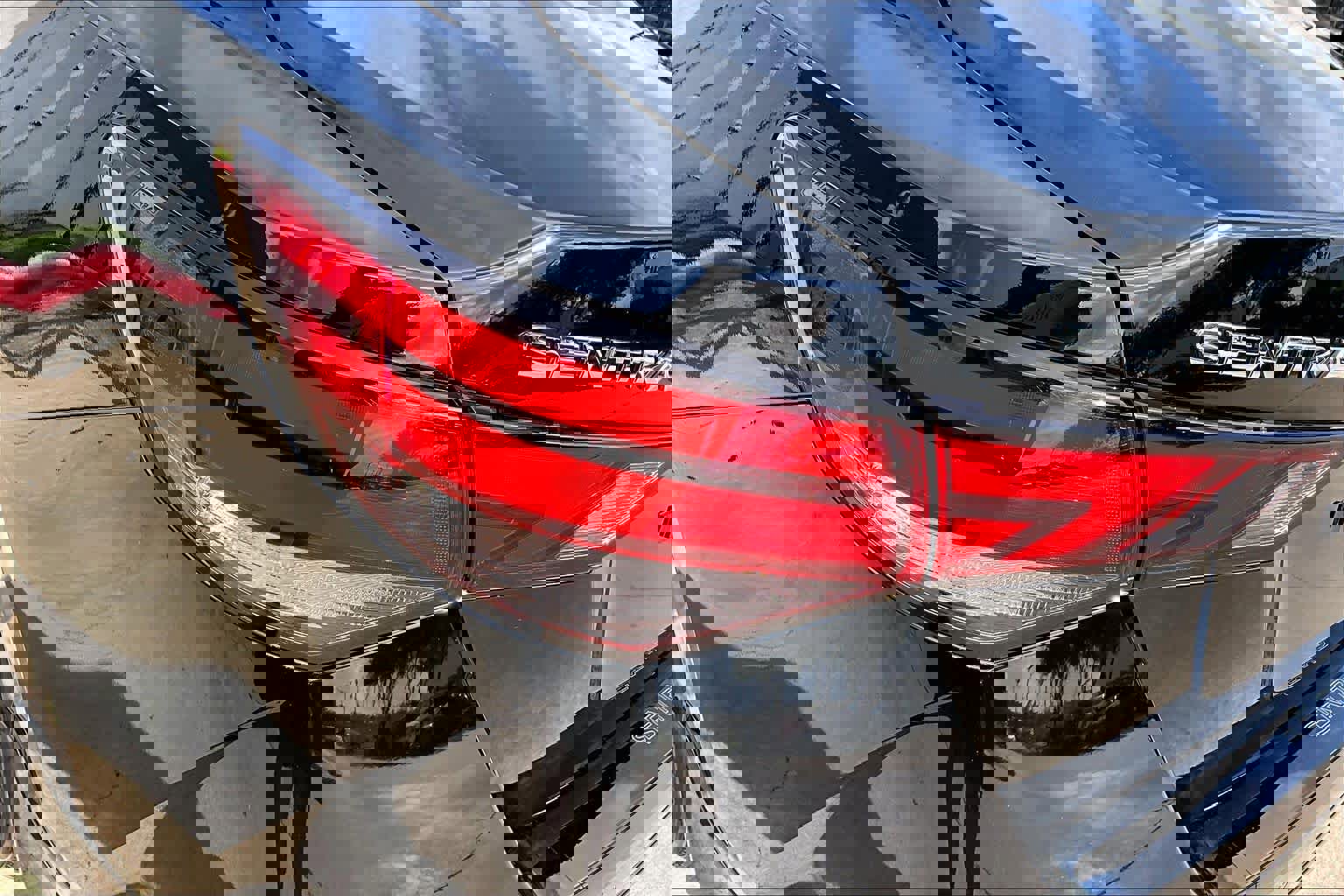 Certified 2024 Nissan Sentra S image 27