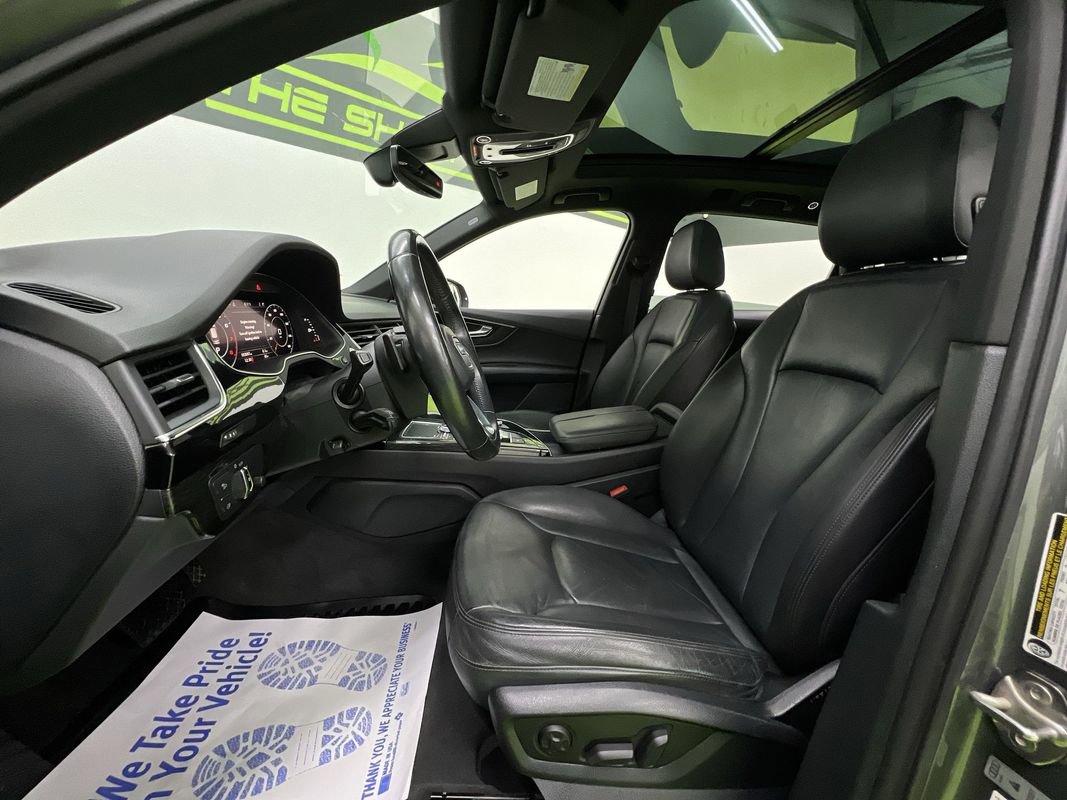 Used 2017 Audi Q7 3.0T Premium Plus w/ Premium Plus Package image 17