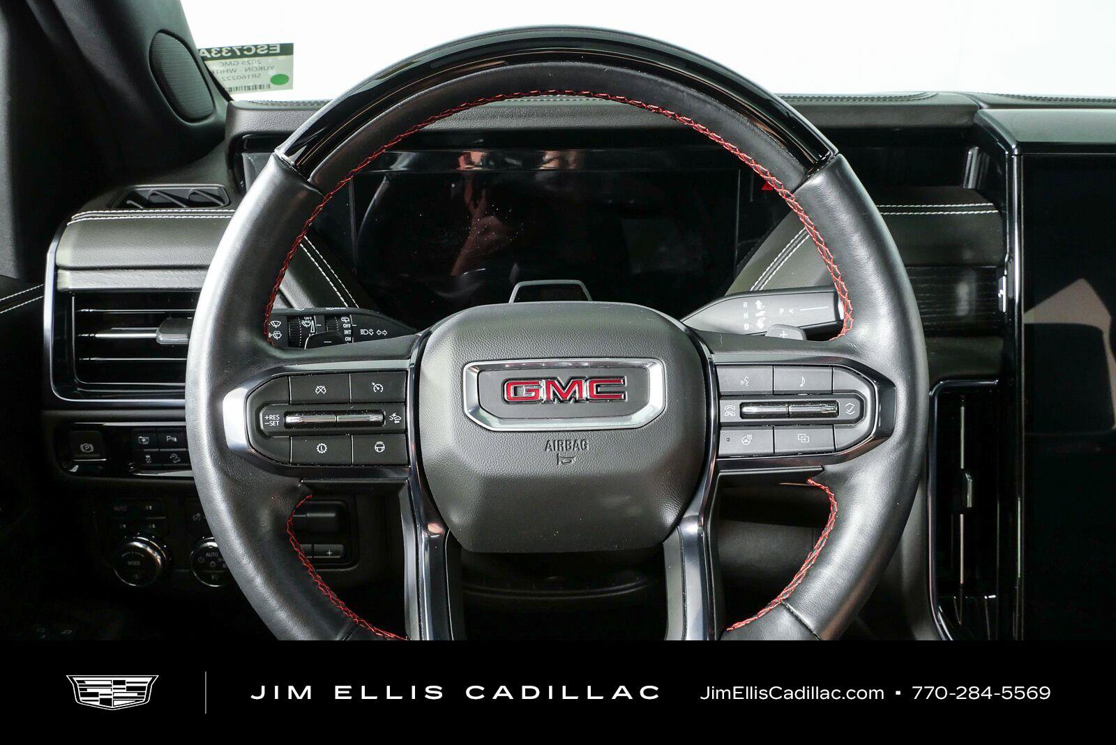 Used 2025 GMC Yukon AT4 Ultimate w/ LPO, Floor Liner Package AWD/4WD image 10