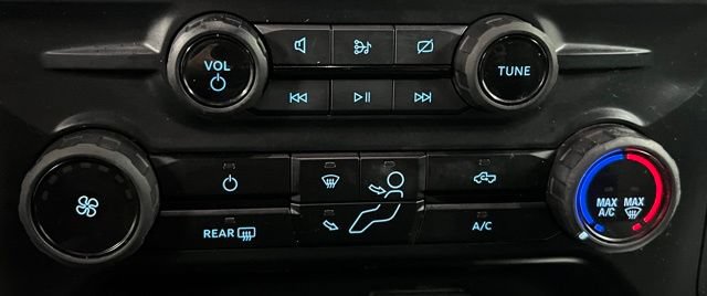 Used 2023 Ford F250 XLT w/ Camper Package AWD/4WD image 38