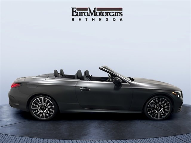 Used 2024 Mercedes-Benz CLE 450 4MATIC Cabriolet image 9