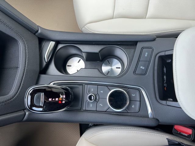 Used 2023 Cadillac XT6 Sport w/ Technology Package image 14