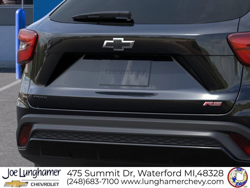 New 2026 Chevrolet Trax RS w/ Driver Confidence Package FWD image 15