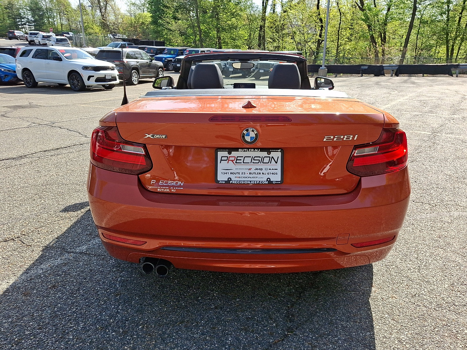 Used 2016 BMW 228i xDrive Convertible AWD/4WD image 9