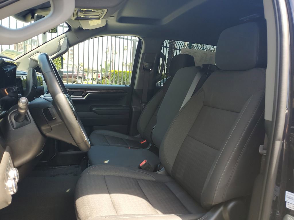 Used 2023 GMC Sierra 1500 Elevation w/ X31 Off-Road Package AWD/4WD image 17