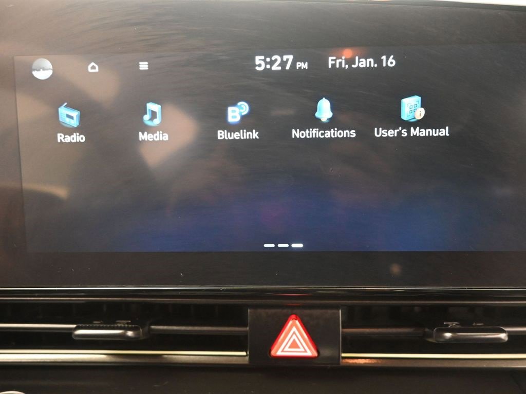 Used 2025 Hyundai Elantra N Base image 28