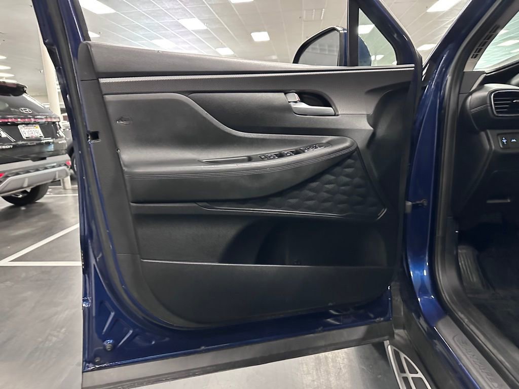 Used 2020 Hyundai Santa Fe SE image 13