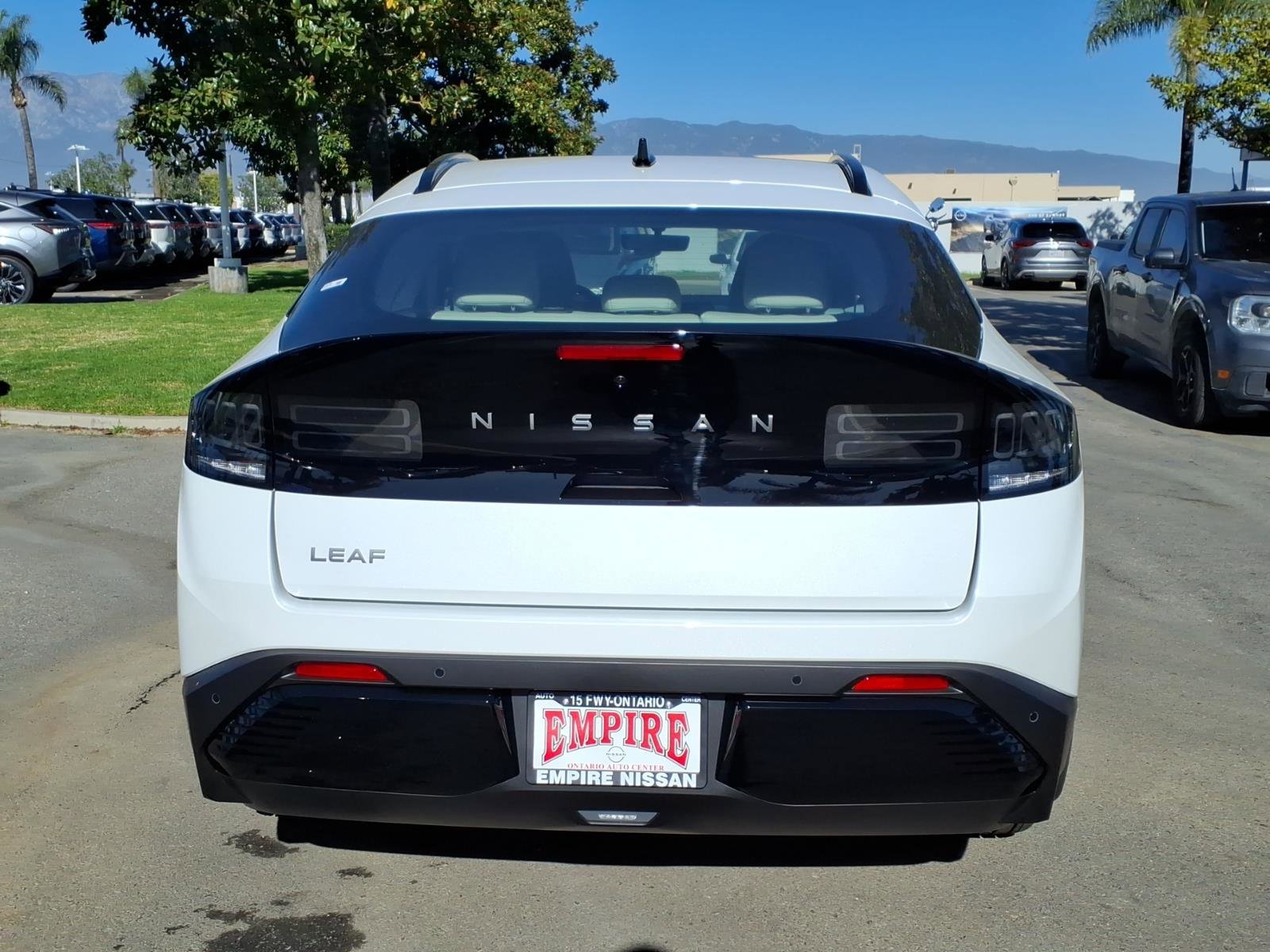 New 2026 Nissan Leaf Platinum+ w/ Illuminated Package image 4