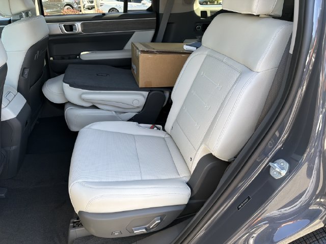 New 2027 Hyundai Santa Fe Limited AWD/4WD image 22