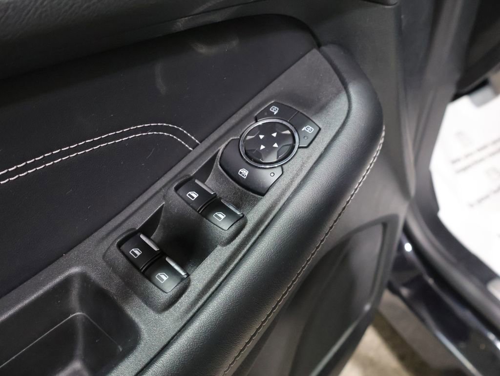 Used 2024 Ford Edge Titanium w/ Equipment Group 301A image 14