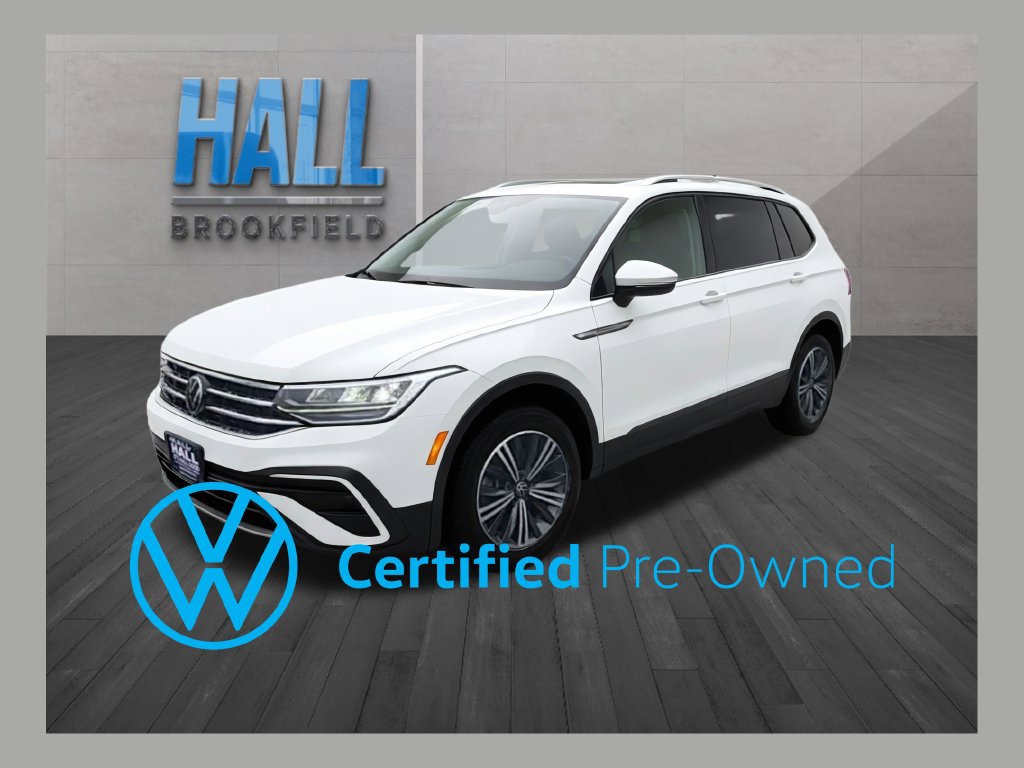 Certified 2024 Volkswagen Tiguan Wolfsburg Edition AWD/4WD image 1