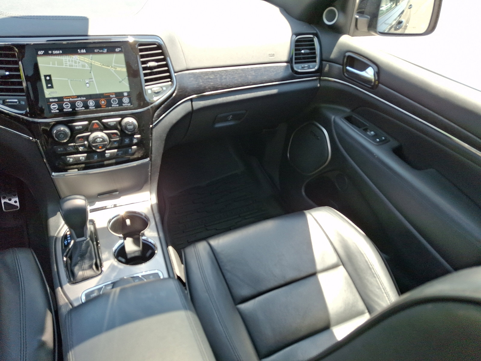 Used 2021 Jeep Grand Cherokee High Altitude AWD/4WD image 17