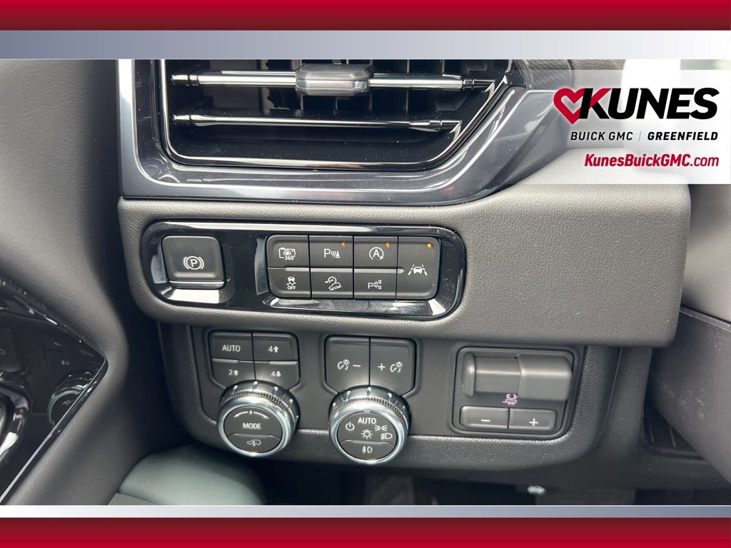 New 2026 GMC Yukon XL AT4 image 24