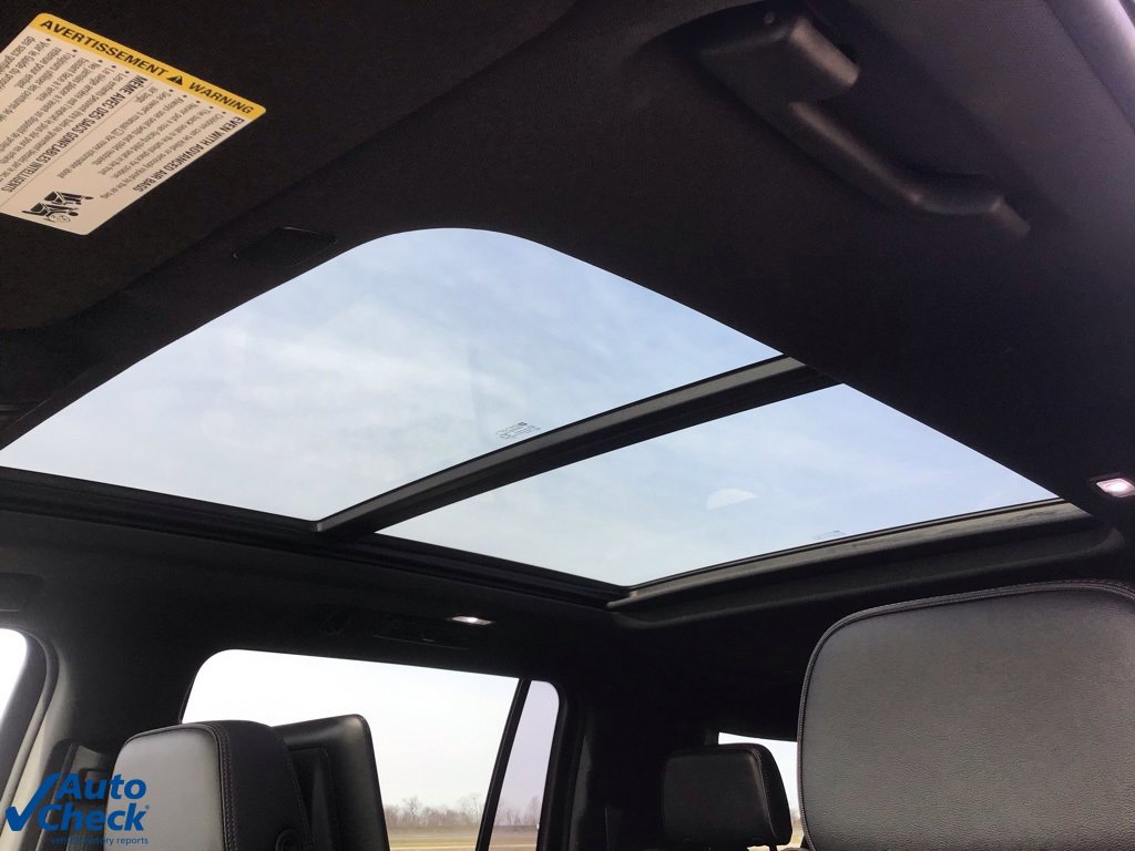 Used 2021 Chevrolet Suburban RST w/ Luxury Package image 50