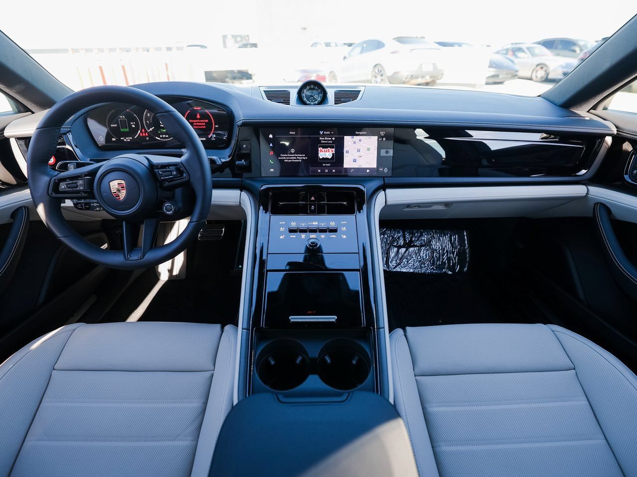New 2026 Porsche Panamera 4 E-Hybrid AWD/4WD image 24