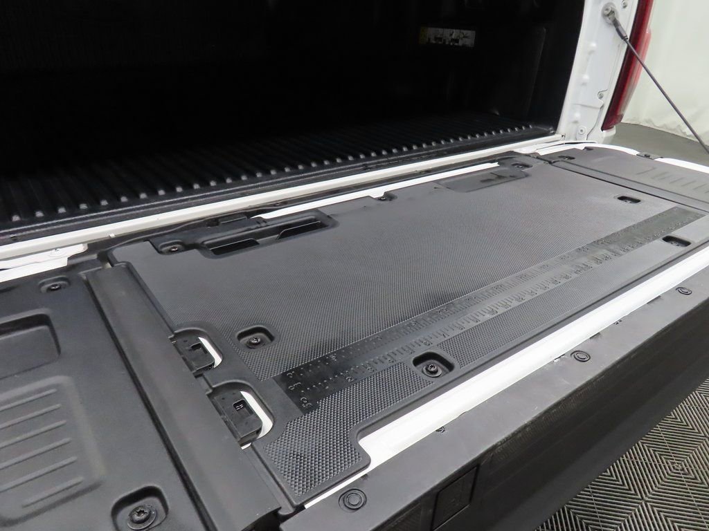 Used 2025 Ford F150 Platinum image 37