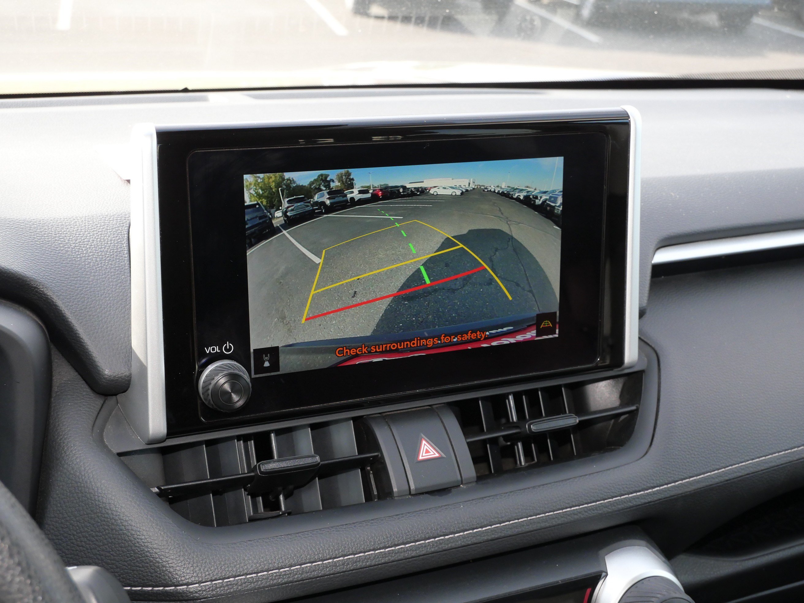 Certified 2025 Toyota RAV4 LE AWD/4WD image 29