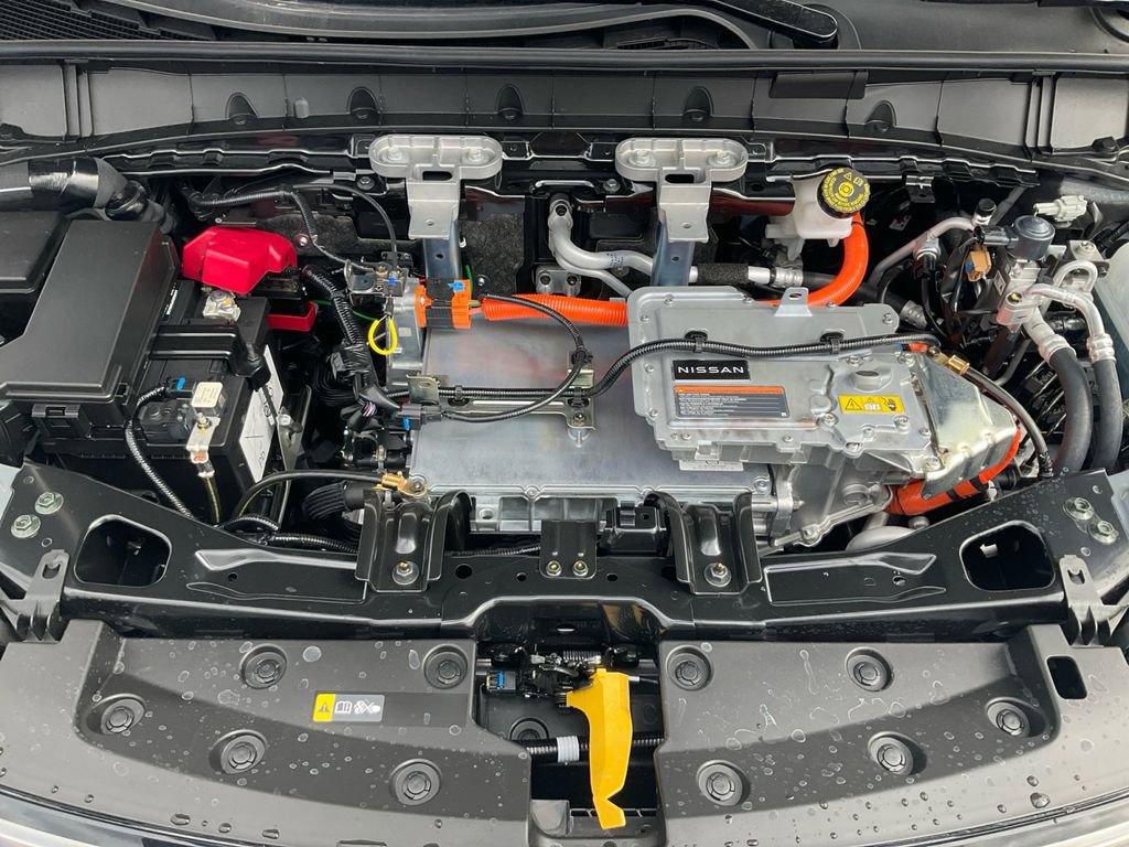 New 2026 Nissan Leaf Platinum+ image 32