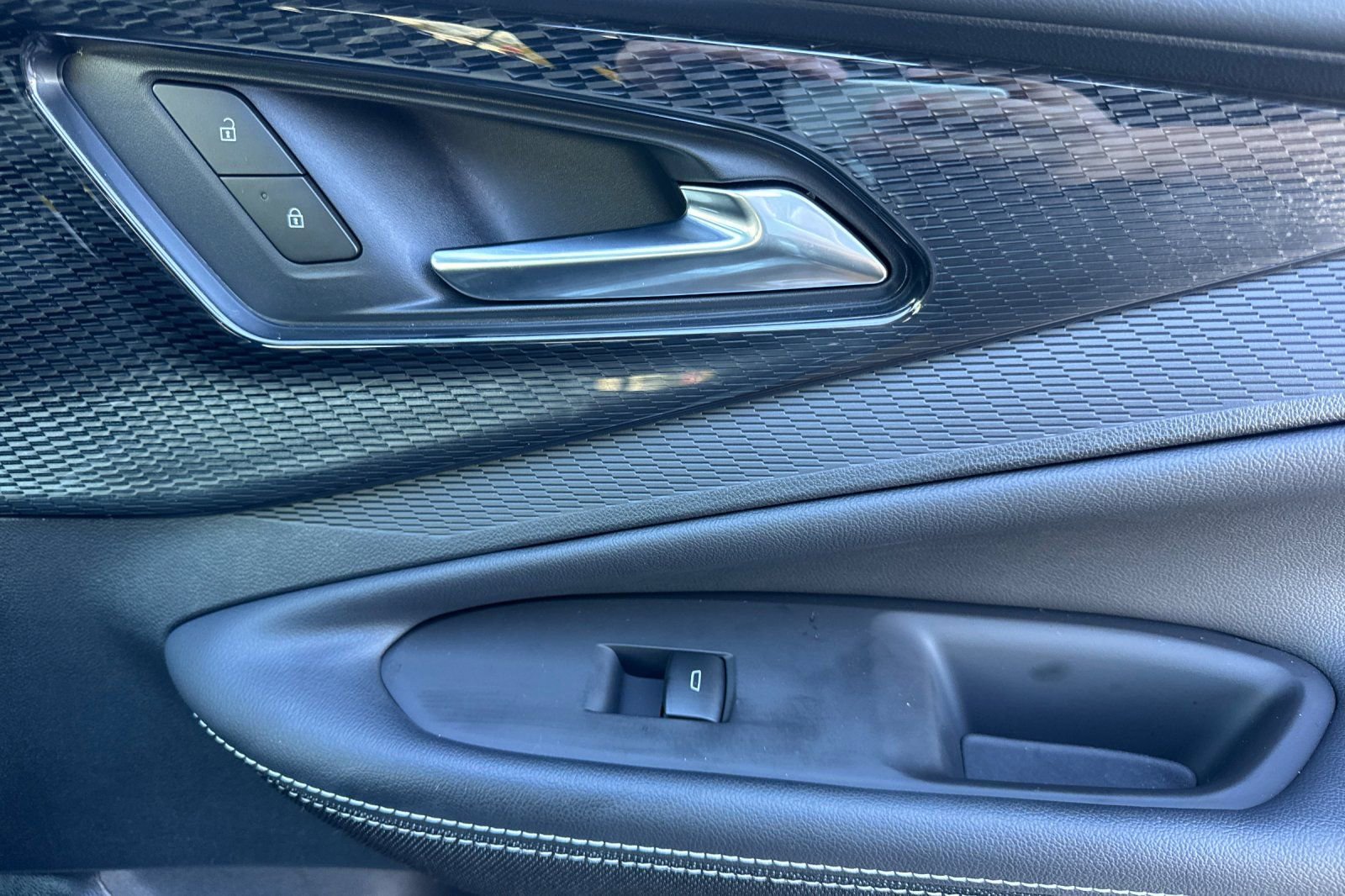 Used 2026 Chevrolet Blazer EV LT image 22