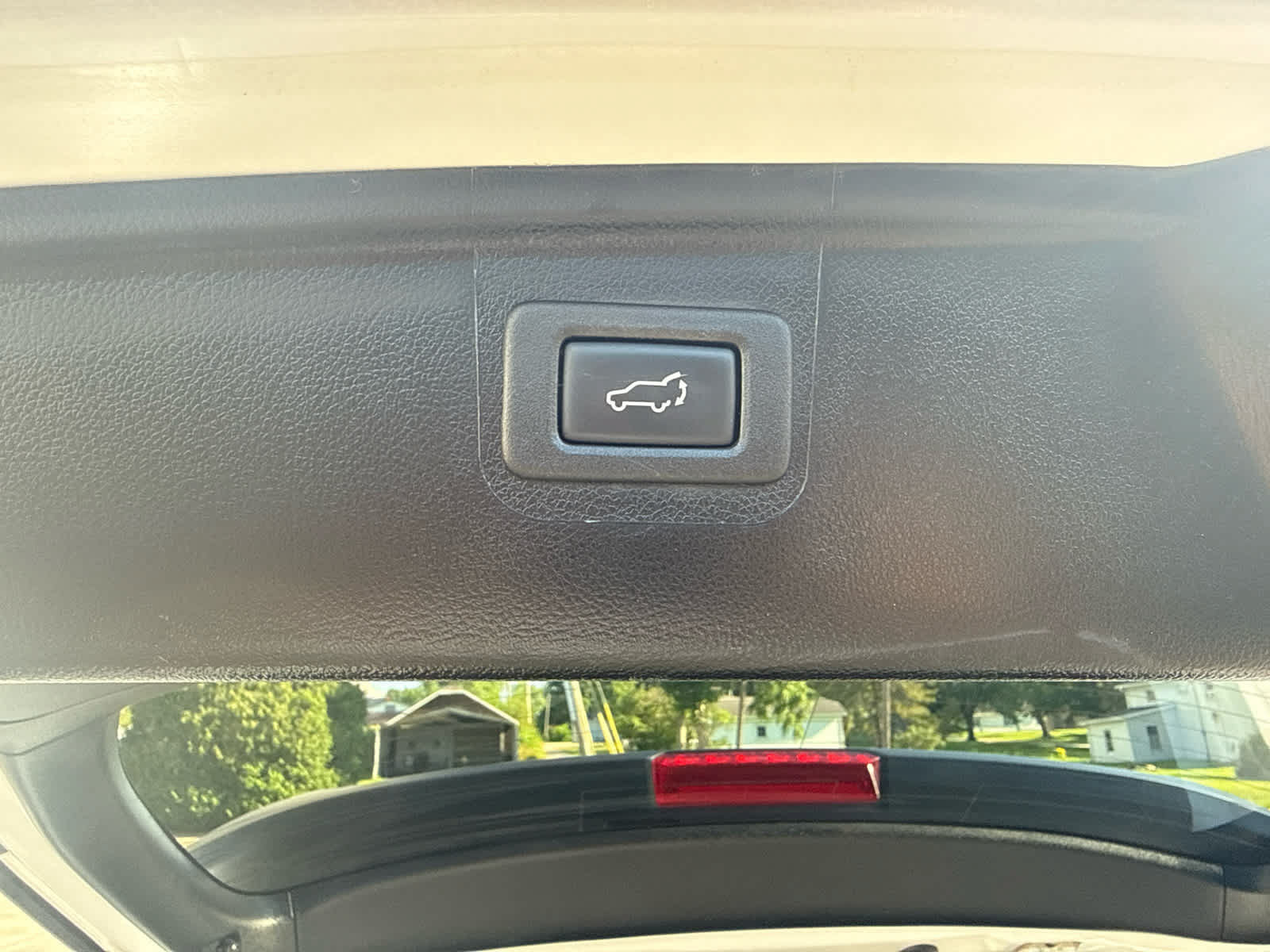 Used 2018 Subaru Outback 3.6R Limited AWD/4WD image 17