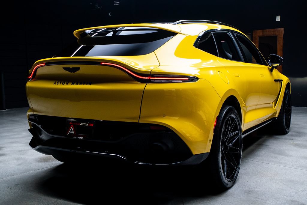 Used 2022 Aston Martin DBX AWD/4WD image 20