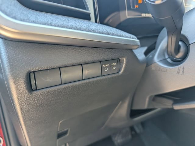 New 2026 Nissan Kicks SV image 17