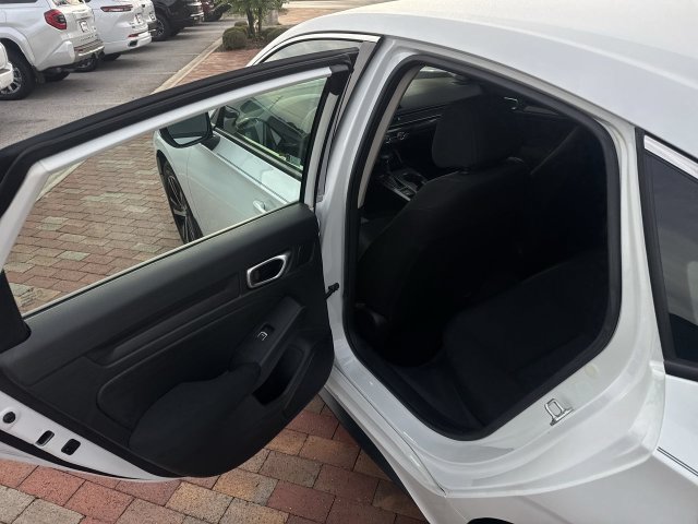 Certified 2023 Honda Civic LX image 27