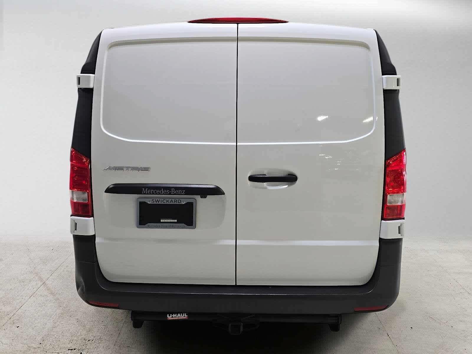 Used 2020 Mercedes-Benz Metris image 3