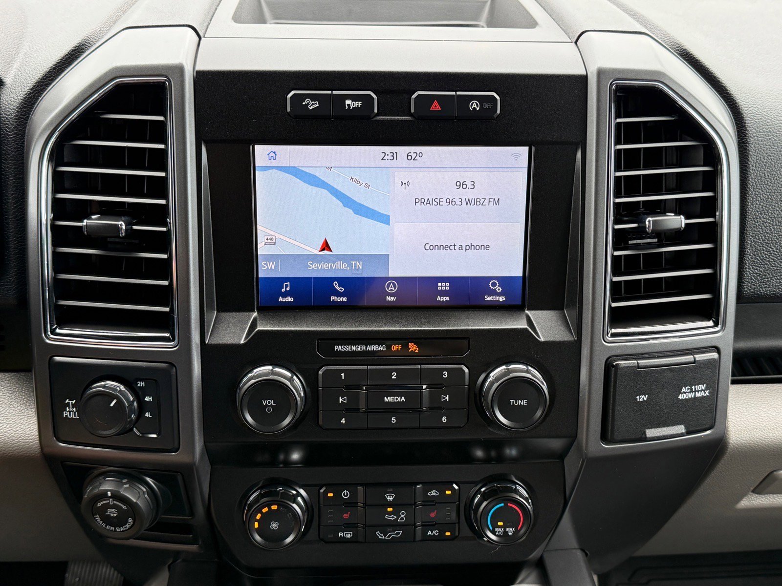 Used 2020 Ford F150 XLT w/ Equipment Group 302A Luxury AWD/4WD image 18