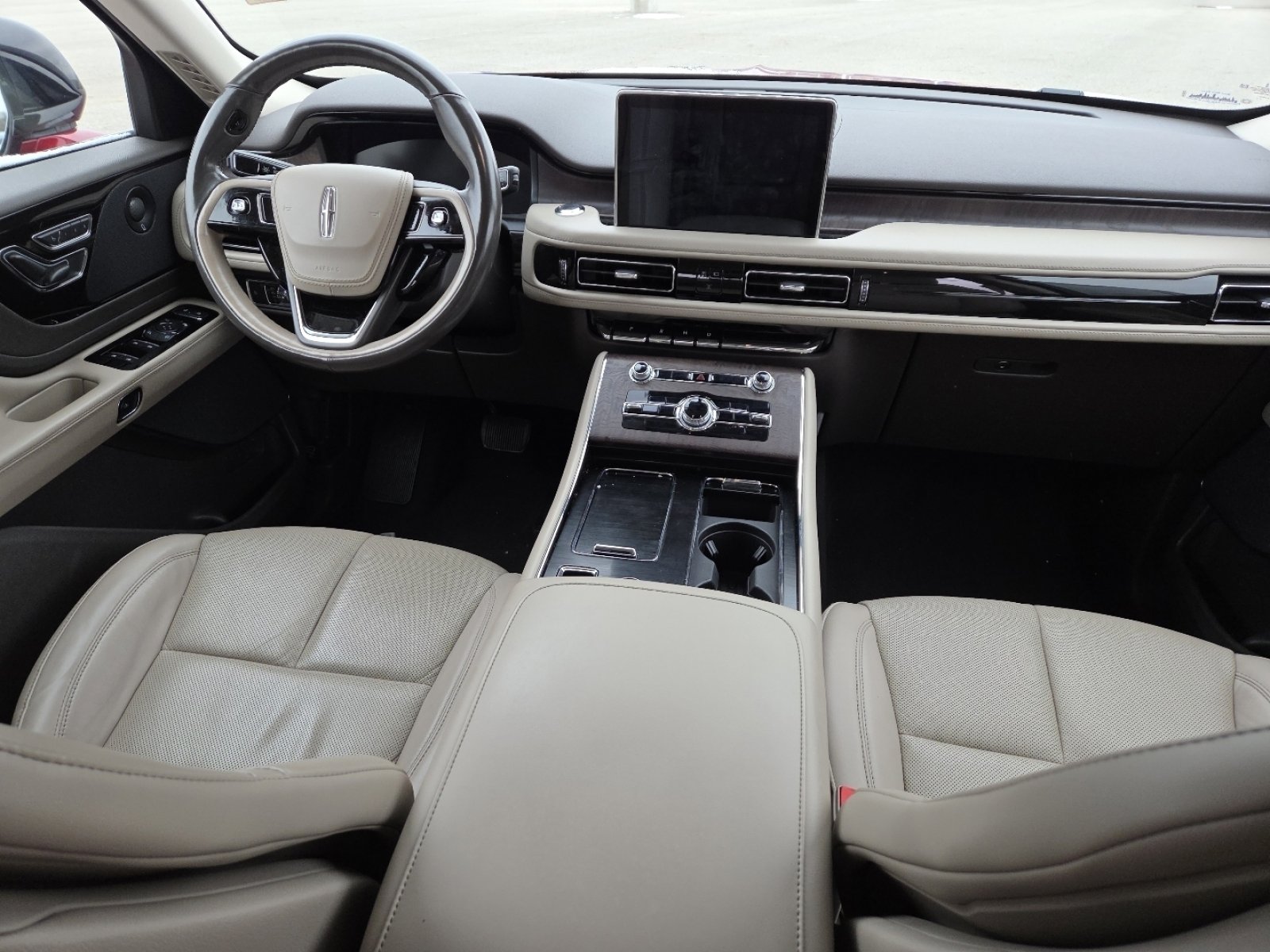 Used 2020 Lincoln Aviator Reserve image 21