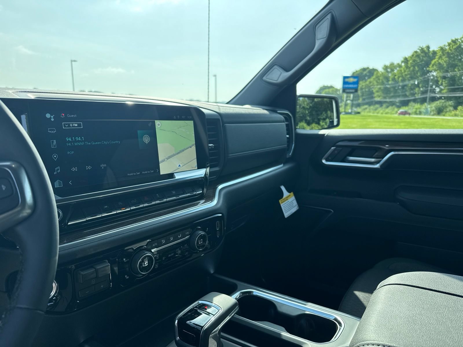 New 2026 Chevrolet Silverado 1500 LT w/ LPO, Dark Essentials Package AWD/4WD image 24