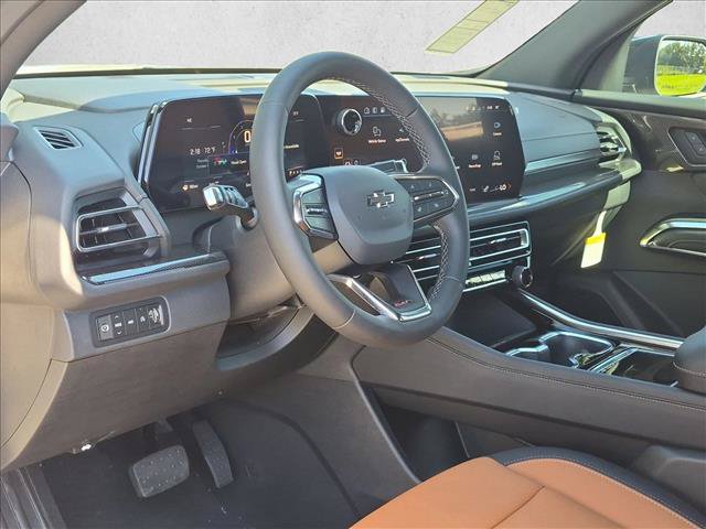 New 2027 Chevrolet Traverse Z71 w/ Driver Confidence Package AWD/4WD image 3