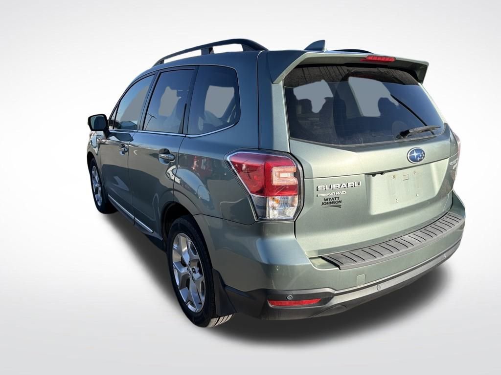 Used 2017 Subaru Forester 2.5i Touring image 4