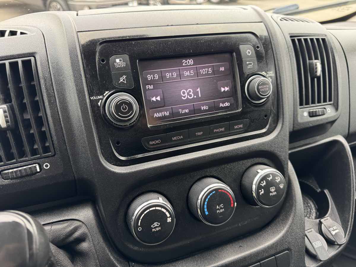 Used 2021 RAM ProMaster 2500 image 23