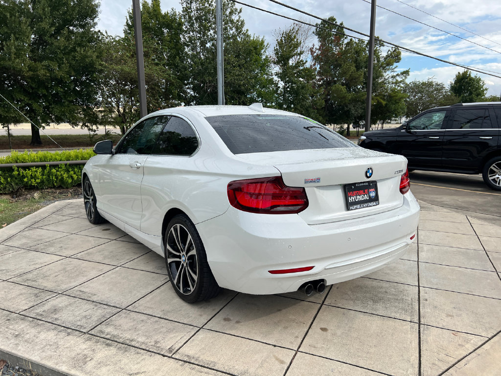 Used 2020 BMW 230i Coupe w/ Convenience Package RWD image 12