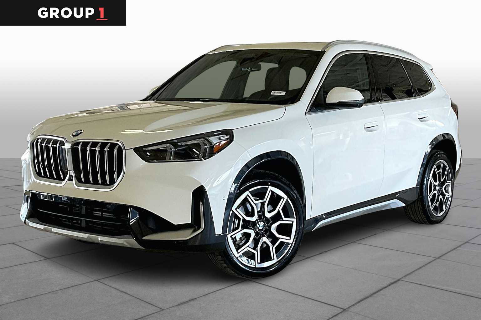 Used 2025 BMW X1 xDrive28i w/ Technology Package image 1