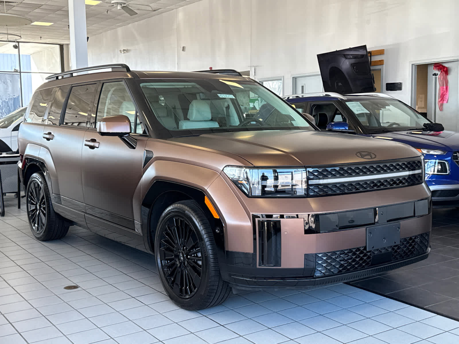 Used 2024 Hyundai Santa Fe Calligraphy image 1